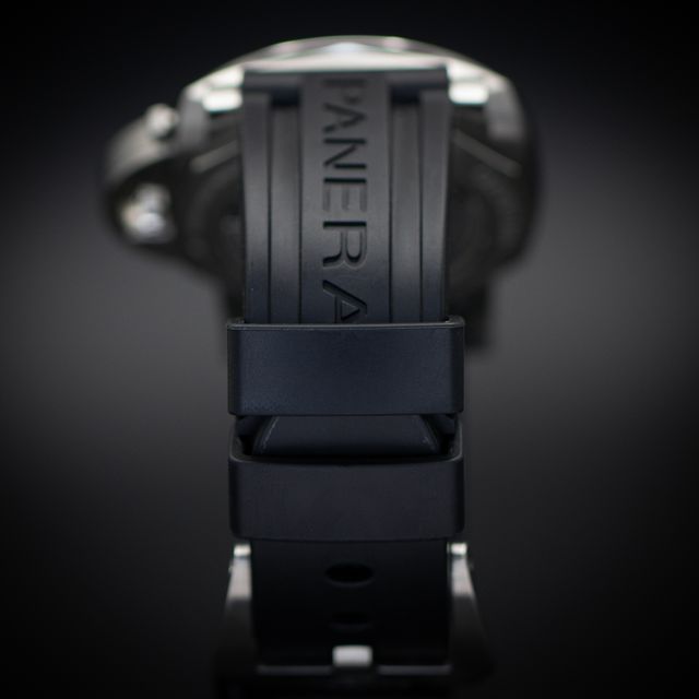 Panerai Luminor 1950 PAM01320 Image 5